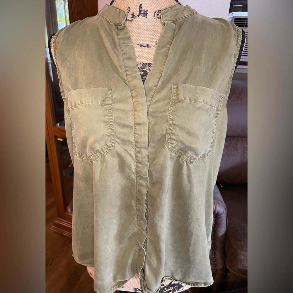 Bella Dahl Olive Sleeveless Blouse Sz L